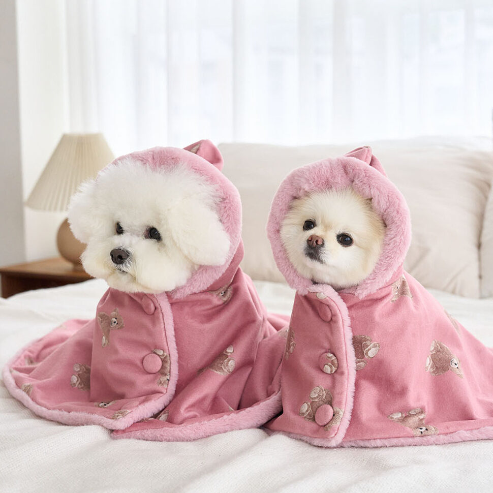 Velvet Bear Cape Blanket (Deep Pink)