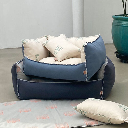 Play cushion